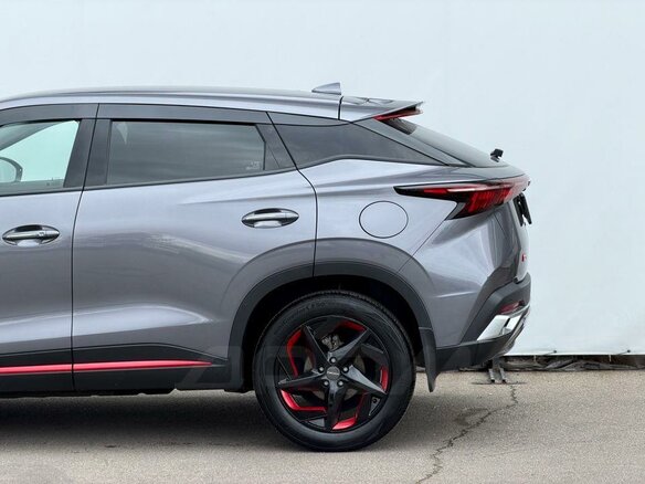 2022 Omoda C5 I, серый, 1850000 рублей - вид 8