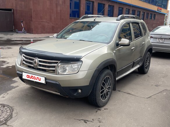 2014 Renault Duster I, бежевый, 750000 рублей