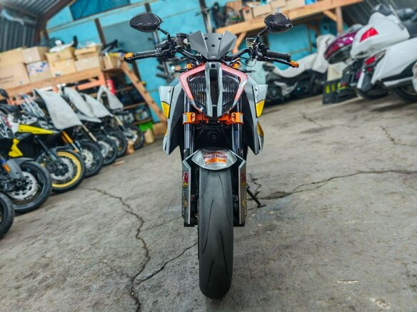 2021 KTM 1290 Super Duke R, серебристый, 1490000 рублей - вид 7