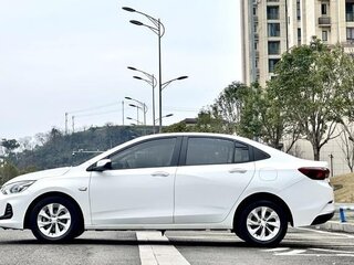 2021 Chevrolet Cruze II, белый, 1000000 рублей, вид 2
