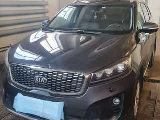 2018 Kia Sorento III Prime Рестайлинг, серый, 1900000 рублей, вид 2