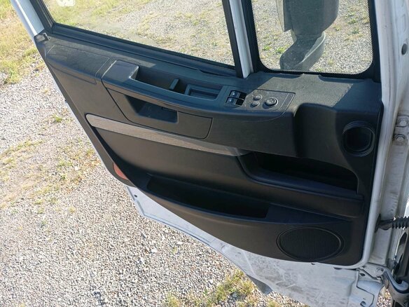 2019 Iveco Stralis, белый, 3818050 рублей - вид 9