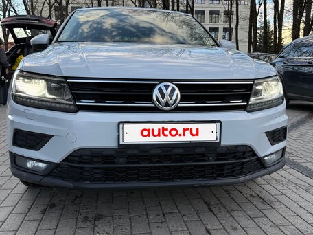 2019 Volkswagen Tiguan II, белый, 1650000 рублей, вид 4
