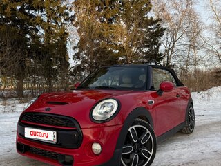 2017 Mini Cabrio Cooper S III, красный, 2700000 рублей, вид 2