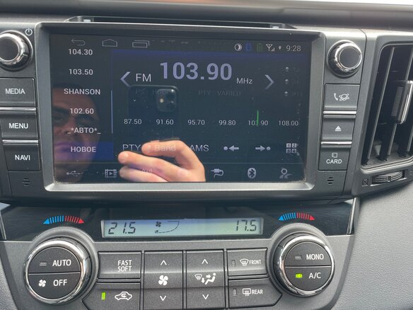 2016 Toyota RAV4 IV (XA40) Рестайлинг, чёрный, 2550000 рублей - вид 16