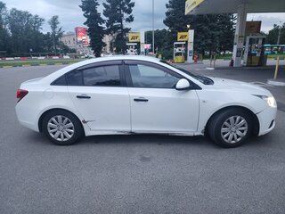 2011 Chevrolet Cruze I, белый, 450000 рублей, вид 2