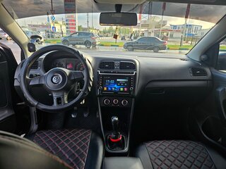 2012 Volkswagen Polo V, чёрный, 490000 рублей, вид 5