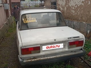 2005 Lada (ВАЗ) 2107, белый, 120000 рублей, вид 2