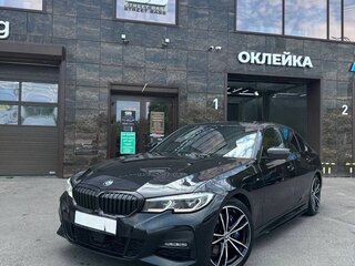 2021 BMW 3 серии 320d xDrive VII (G2x), чёрный, 3850000 рублей, вид 4