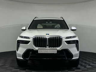 2023 BMW X7 40i I (G07) Рестайлинг, белый, 11100000 рублей, вид 3