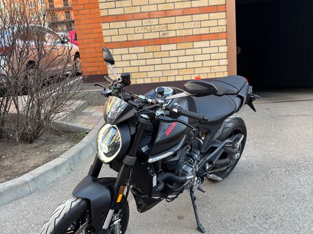 2021 Ducati Monster 937, чёрный, 1200000 рублей, вид 2