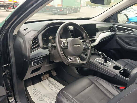 2023 Haval F7 I Рестайлинг, чёрный, 1950000 рублей - вид 5
