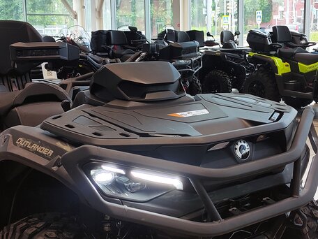 2026 BRP Can-Am Outlander MAX 1000R, чёрный, 2790000 рублей, вид 5
