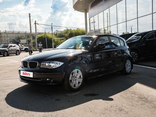 2011 BMW 1 серии 116i I (E81/E82/E87/E88) Рестайлинг, чёрный, 998000 рублей, вид 2