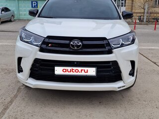 2014 Toyota Highlander III (XU50), белый, 2890000 рублей, вид 4
