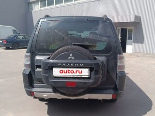 2012 Mitsubishi Pajero IV Рестайлинг 1, чёрный, 1700000 рублей, вид 2