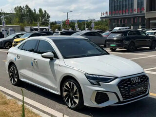 2023 Audi A3 35 TFSI Long IV (8Y), белый, 1600000 рублей, вид 2