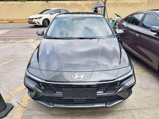 2024 Hyundai Elantra VII (CN7) Рестайлинг, серый, 1349000 рублей, вид 3