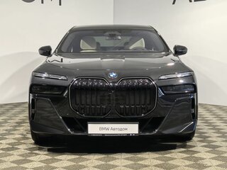 2025 BMW 7 серии 760i xDrive VII (G70), чёрный, 24790000 рублей, вид 3