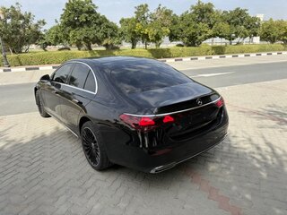 2024 Mercedes-Benz E-Класс 220 d VI (W214, S214), чёрный, 6050000 рублей, вид 4