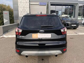2018 Ford Kuga II Рестайлинг, чёрный, 1485000 рублей, вид 5