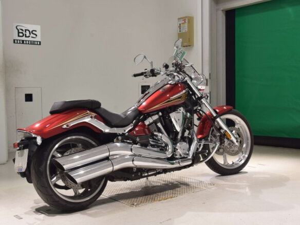 2016 Yamaha XV 1900, красный, 1100000 рублей - вид 4