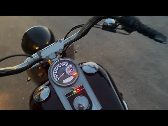 2010 Harley-Davidson Fat Boy, чёрный, 735000 рублей - вид 3