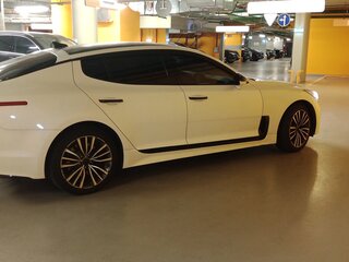 2018 Kia Stinger I, белый, 2220000 рублей, вид 4