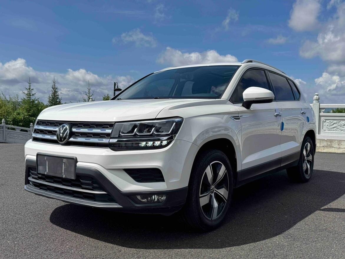 Открыть фотографии: Volkswagen Tharu I