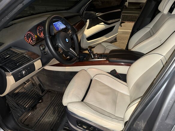 2011 BMW X5 35i II (E70) Рестайлинг, серый - вид 8