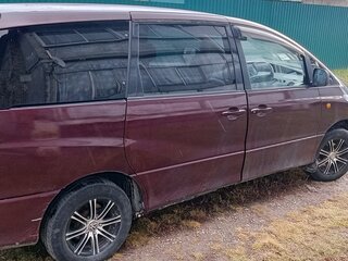 2000 Toyota Estima II, красный, 650000 рублей, вид 2