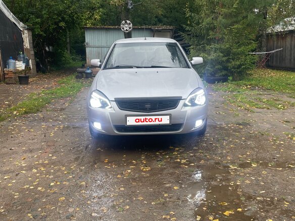 2011 Lada (ВАЗ) Priora I, серебристый, 250000 рублей - вид 1