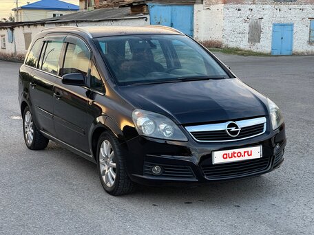 2007 Opel Zafira B, чёрный, 380000 рублей, вид 4