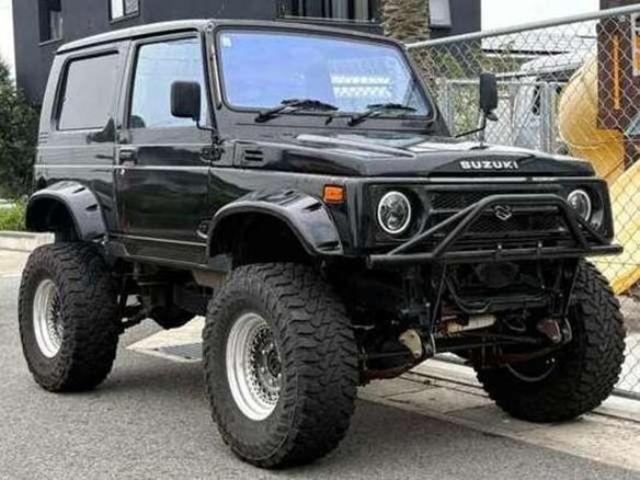 1993 Suzuki Jimny II, чёрный, 1000000 рублей - вид 3