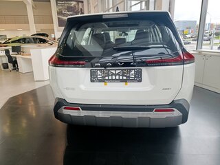 2026 Toyota RAV4 VI (XA60), белый, 4550000 рублей, вид 5