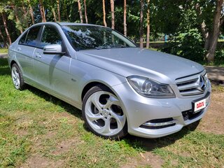 2011 Mercedes-Benz C-Класс 200 III (W204) Рестайлинг, серебристый, 1350000 рублей, вид 1