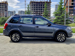 2026 Lada (ВАЗ) Granta Cross I Рестайлинг, серый, 1255000 рублей, вид 4