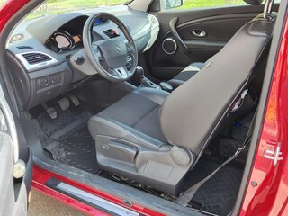 2011 Renault Megane III, красный, 870000 рублей, вид 5