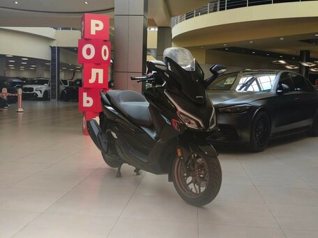 2026 Honda Forza, чёрный, 1060000 рублей, вид 4