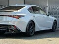 2025 Lexus IS 500 III Рестайлинг 2, белый, 15000000 рублей - вид 3