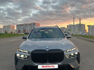 2023 BMW X7 40i I (G07) Рестайлинг, серый, 6650000 рублей, вид 2