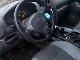 2001 Hyundai Santa Fe I, чёрный, 580000 рублей, вид 4