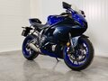 2022 Yamaha YZF-R7, синий, 799000 рублей - вид 1