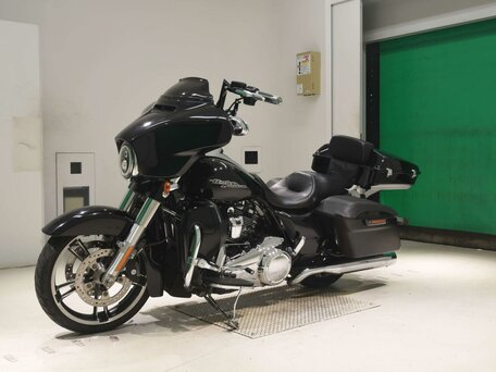 2017 Harley-Davidson Street Glide Special, чёрный, 1699000 рублей, вид 4