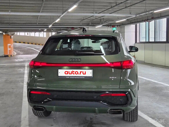 2026 Audi Q5 40 TFSI III (GU), зелёный, 6500000 рублей - вид 1