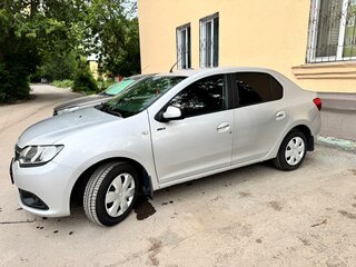 2017 Renault Logan II, серебристый, 1000000 рублей, вид 5