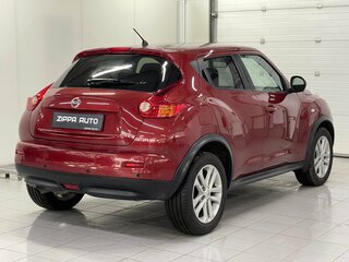 2011 Nissan Juke I, красный, 919000 рублей, вид 4