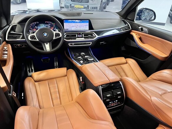 2021 BMW X7 30d I (G07), чёрный, 7200000 рублей - вид 16