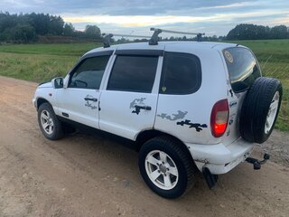 2008 Chevrolet Niva I, белый, 220000 рублей, вид 5