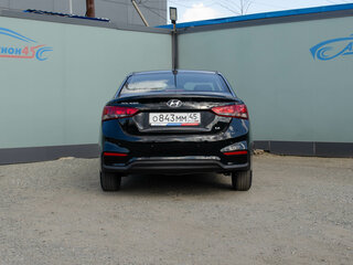 2019 Hyundai Solaris II, чёрный, 1067000 рублей, вид 5